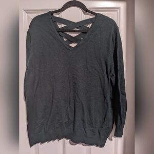 Long sleeve knit shirt